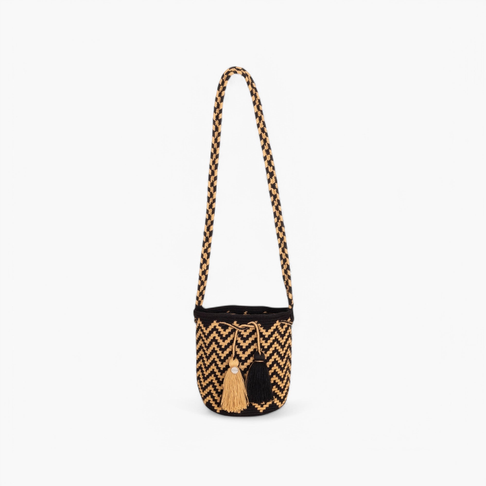 Bolso bandolera en zigzag M | Negro